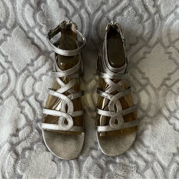 Arizona Alley Pewter Gladiator Sandals 7.5M NWOT - Picture 1 of 9